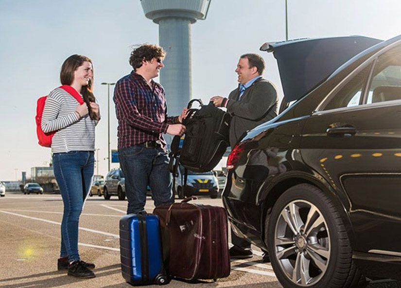 Véhicule de Chauffeur privé vtc Tournan en brie disponible 24/24 Uber la seule option au Taxi
